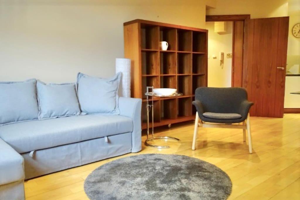 Modern Apt In Heart Of Dublin Bagian luar foto